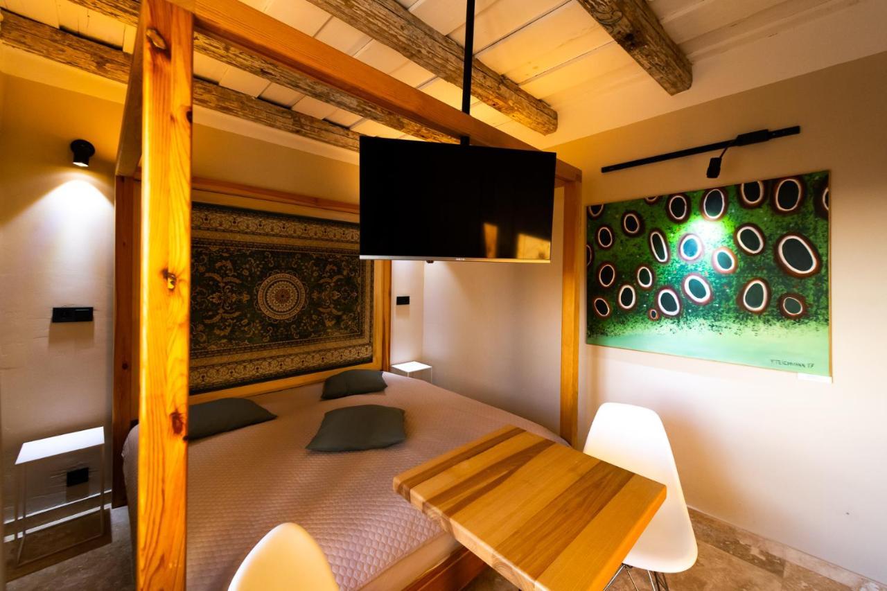 ميكولوف Hotel Desatero المظهر الخارجي الصورة
