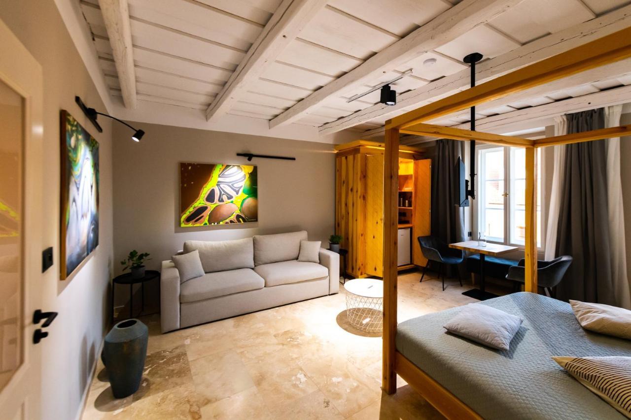ميكولوف Hotel Desatero المظهر الخارجي الصورة