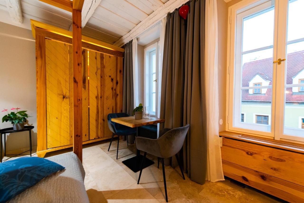 ميكولوف Hotel Desatero المظهر الخارجي الصورة