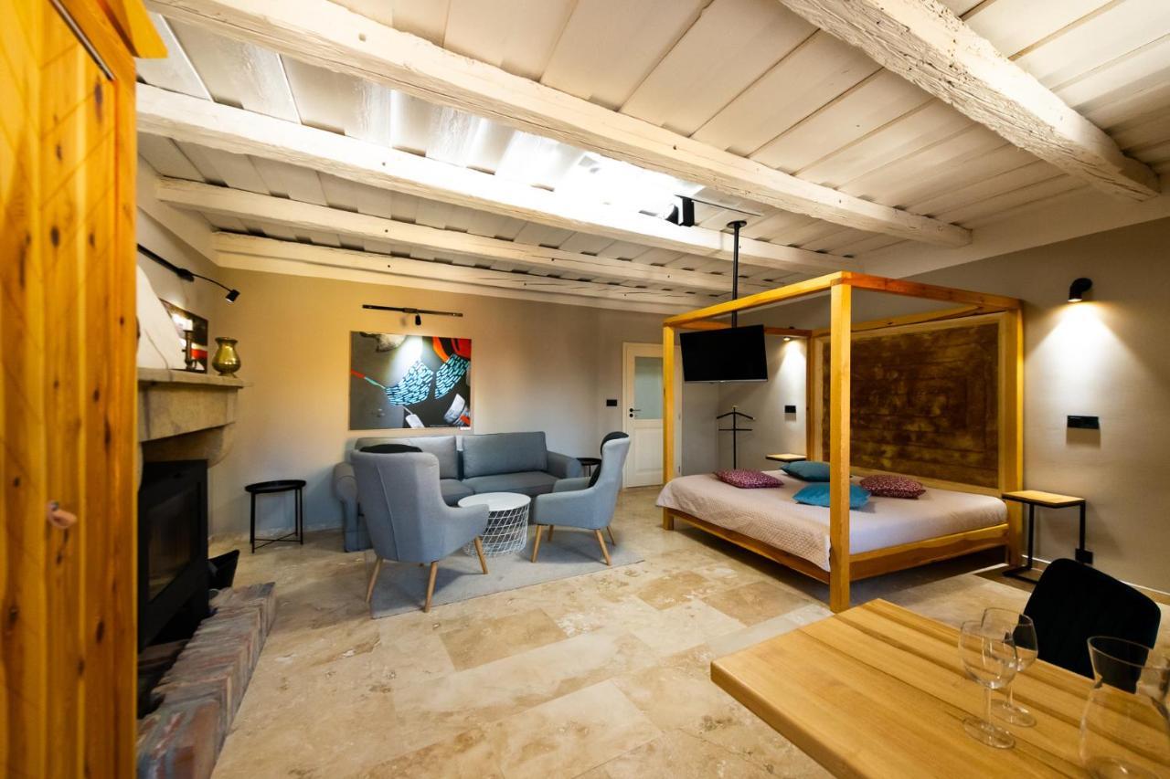 ميكولوف Hotel Desatero المظهر الخارجي الصورة